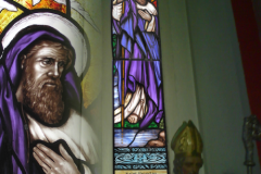 Dublin st pattrick stained glass, traditonal an new deisgn of church decourative stained glass